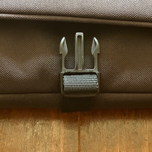 iPad Tablet Shoulder Bag - Picture 6 of 13